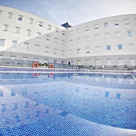 Apartamentos Vertice Sevilla Aljarafe Бормухос Экстерьер фото