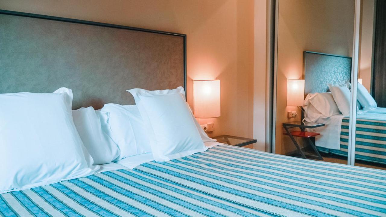 Apartamentos Vertice Sevilla Aljarafe Бормухос Экстерьер фото