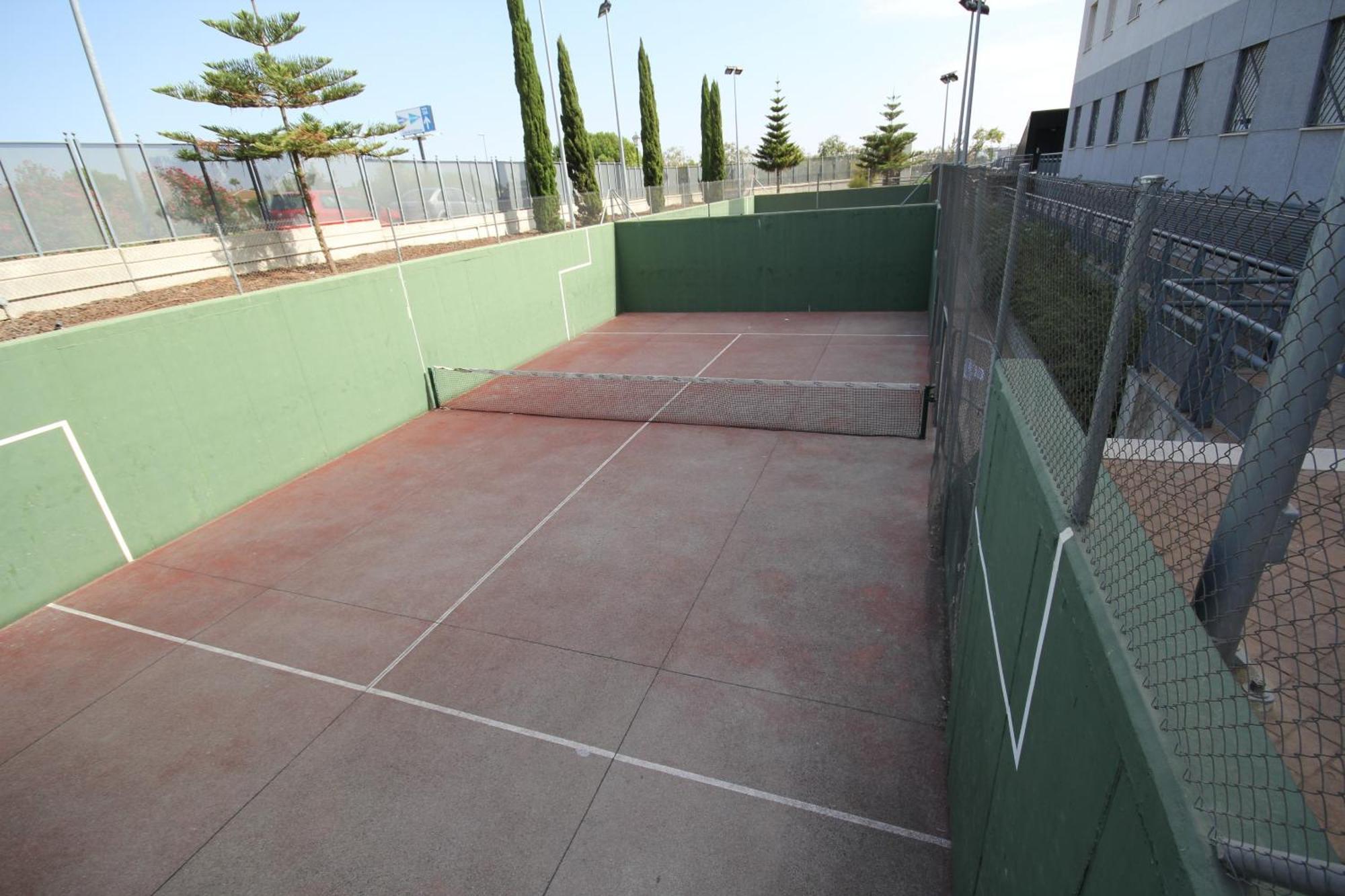 Apartamentos Vertice Sevilla Aljarafe Бормухос Экстерьер фото