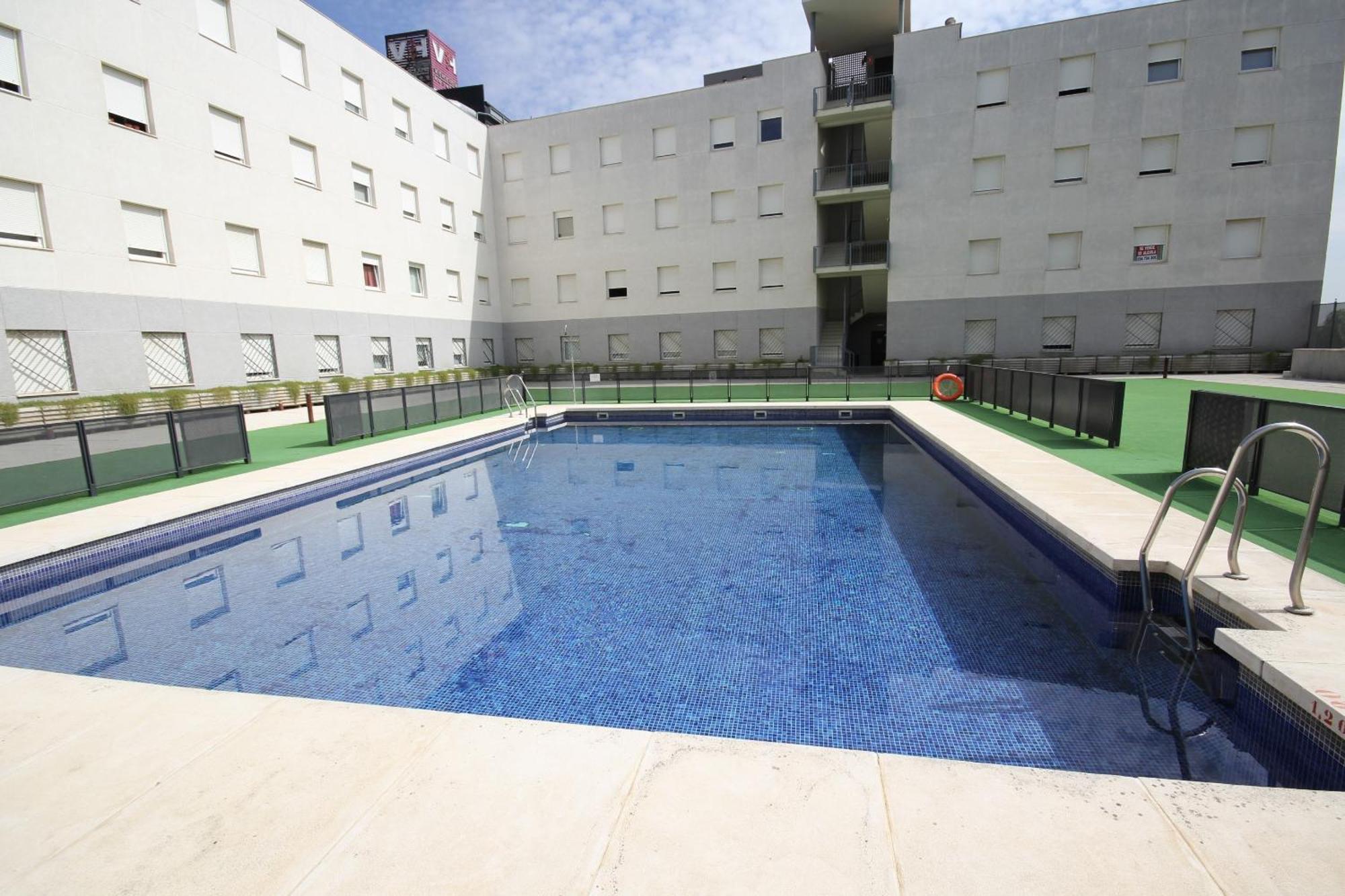 Apartamentos Vertice Sevilla Aljarafe Бормухос Экстерьер фото
